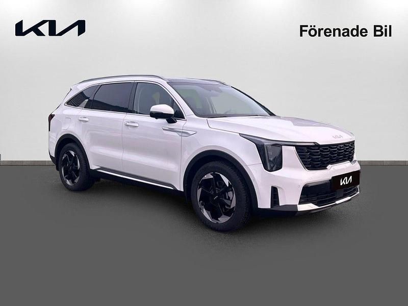 Begagnad Kia Sorento Advance 252 HK (185 kW) 2024 Vit SUV