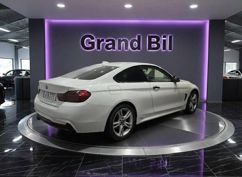 Begagnad BMW 428 M Sport 245 HK (180 kW) 2015 Vit Sportkupé