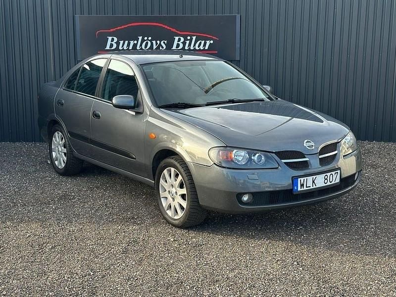 Begagnad Nissan Almera 116 HK (85 kW) 2004 Grå Sedan