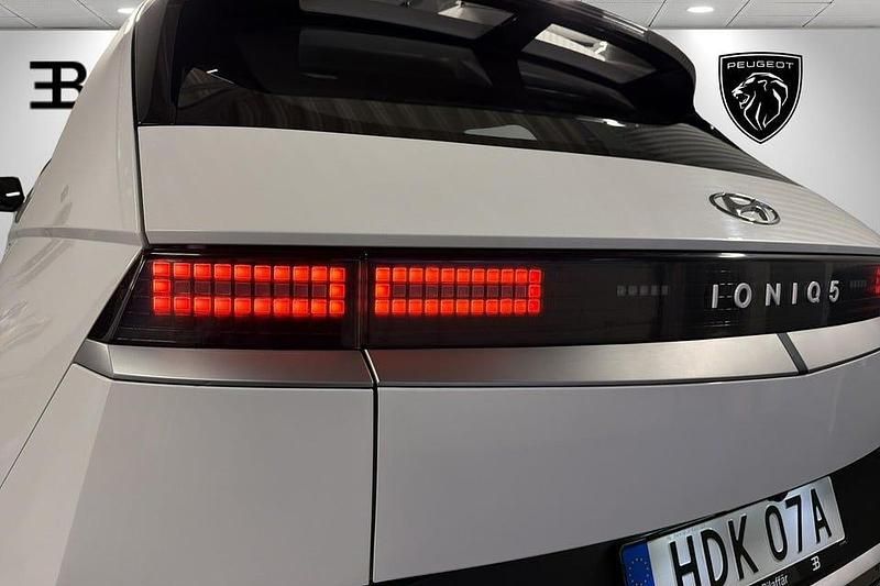 Begagnad Hyundai Ioniq 5 Essential 160 kW (218 HK) 2021 Vit SUV