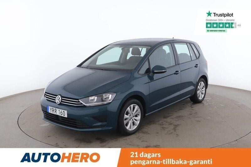 Mörkgrön Begagnad 2017 VW Golf VII Halvkombi | 154 000 kr (Marknadspris) - Bild 1/4