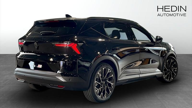 Begagnad Renault Scenic E-Tech 2024 Svart SUV
