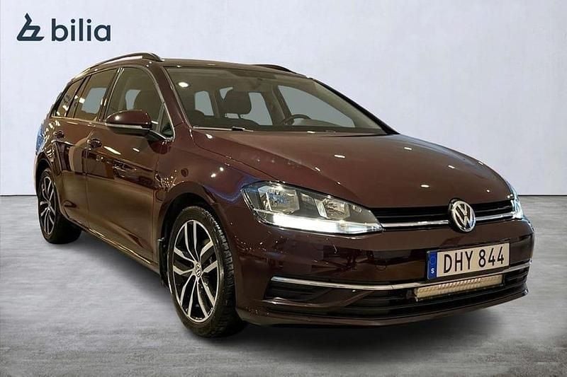 Begagnad VW Golf VII 112 HK (82 kW) 2017 Svart Kombi