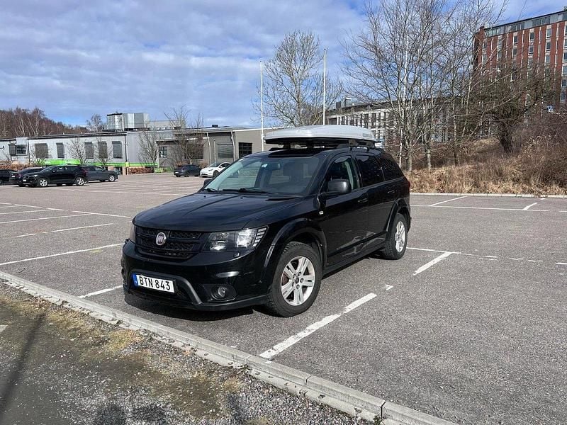 Svart Begagnad 2014 Fiat Freemont SUV | 45 000 kr (Superpris) - Bild 1/4