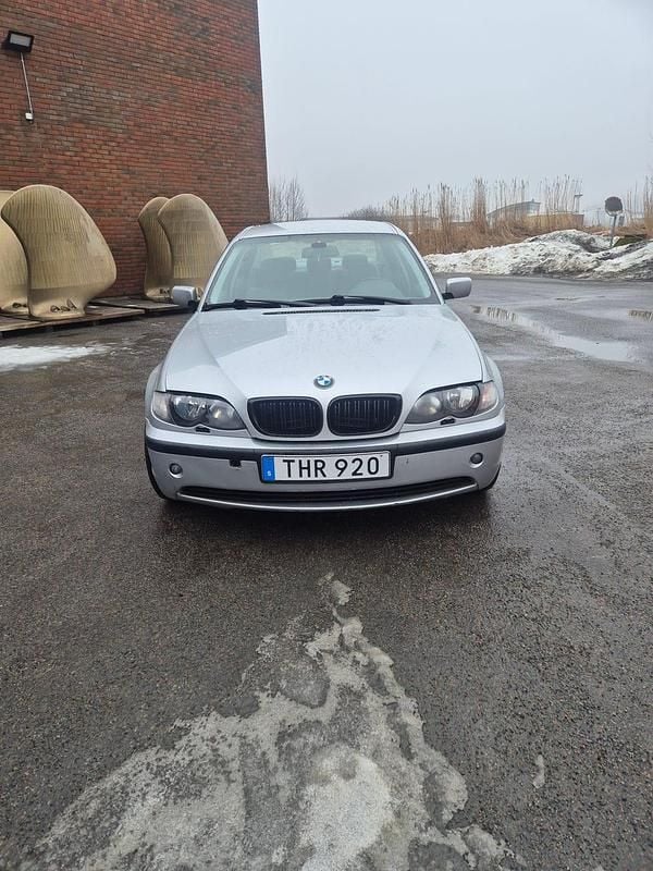 Begagnad BMW 316 116 HK (85 kW) 2002 Sedan