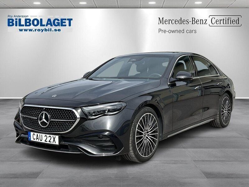 Grafitgrå metallic Begagnad 2024 Mercedes E300 AMG line Sedan | 699 800 kr (Marknadspris) - Bild 1/4