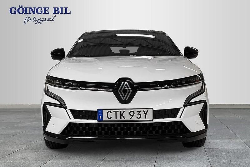 Begagnad Renault Mégane IV Evolution 161 kW (220 HK) 2024 Blå Halvkombi