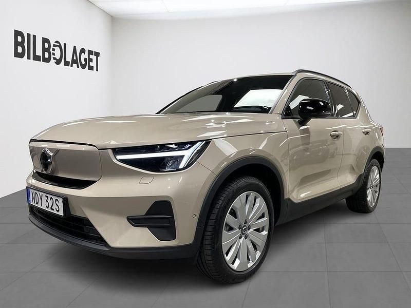 Ljusbrun Begagnad 2024 Volvo EX40 Core SUV | 449 800 kr (Bra pris) - Bild 1/4