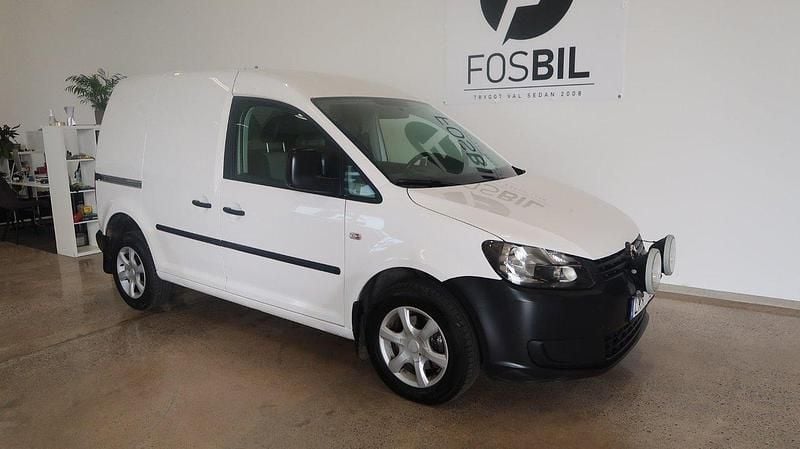 Vit Begagnad 2012 VW Caddy Minibuss | 89 900 kr (Marknadspris) - Bild 1/3