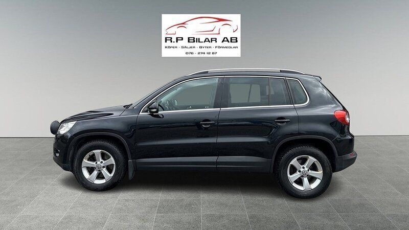 Svart Begagnad 2007 VW Tiguan Sportline SUV | 58 900 kr - Bild 1/4