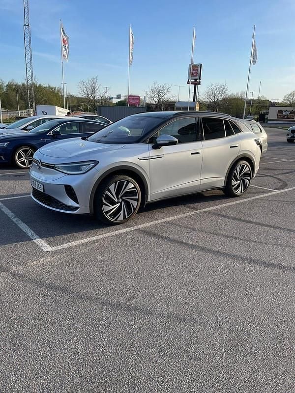 Begagnad 2021 VW ID.4 GTX SUV | 299 000 kr (Superpris) - Bild 1/2