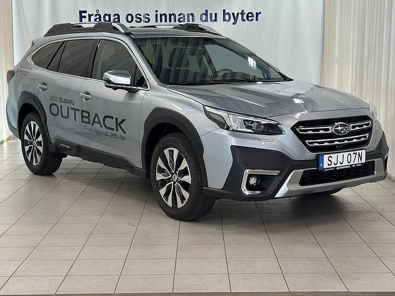 Grå Ny 2024 Subaru Outback SUV | 499 900 kr - Bild 1/4
