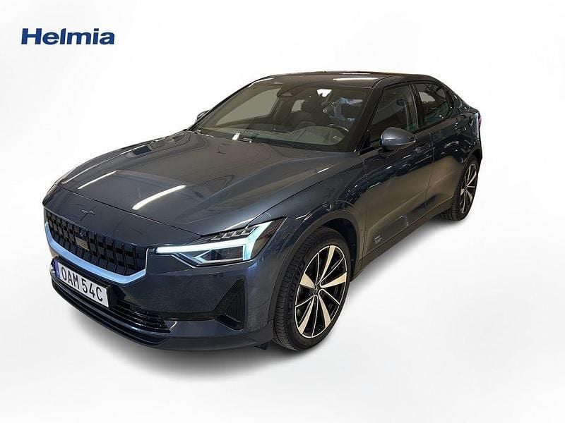 Mörkblå (blå) Begagnad 2022 Polestar 2 Standard Range Single Motor Halvkombi | 279 000 kr (Marknadspris) - Bild 1/4