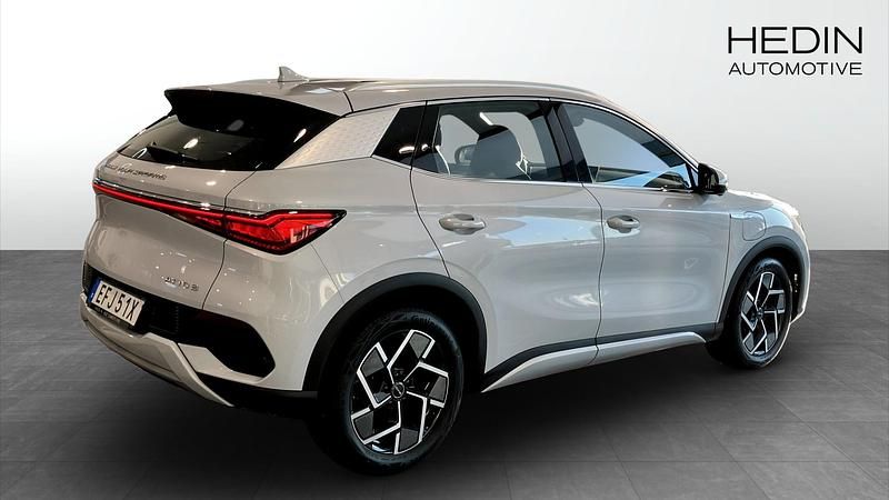 Begagnad BYD Atto 3 Design 150 kW (204 HK) 2022 Vit SUV