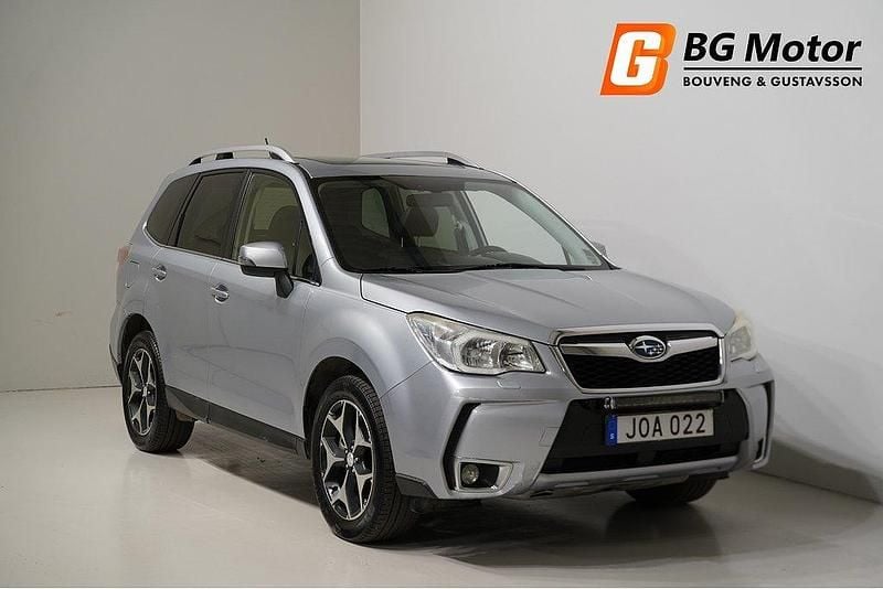 Silver Begagnad 2014 Subaru Forester SUV | 129 900 kr (Bra pris) - Bild 1/4
