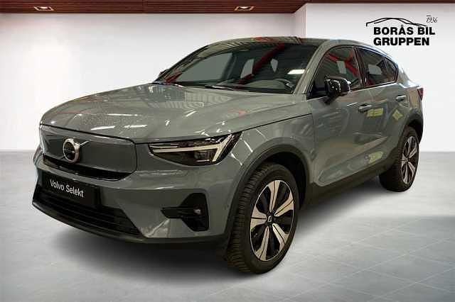 Grå Begagnad 2023 Volvo EC40 Ultimate SUV | 399 000 kr (Marknadspris) - Bild 1/4