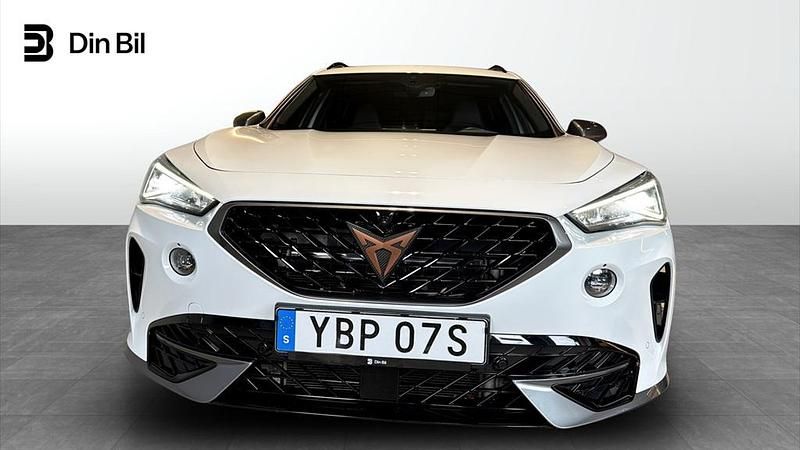 Begagnad Cupra Formentor VZ 150 HK (110 kW) 2023 Vit SUV