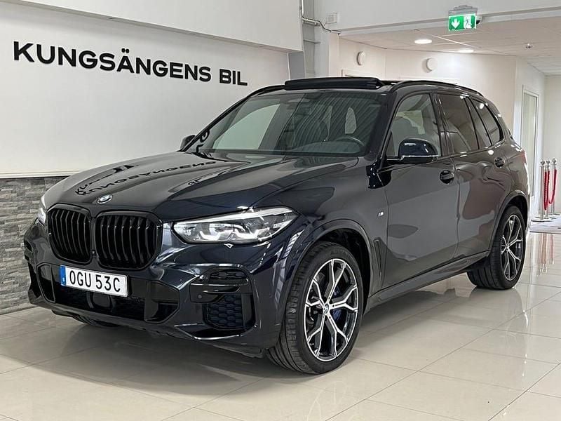 Begagnad BMW X5 M Sport 340 HK (250 kW) 2022 Svart SUV