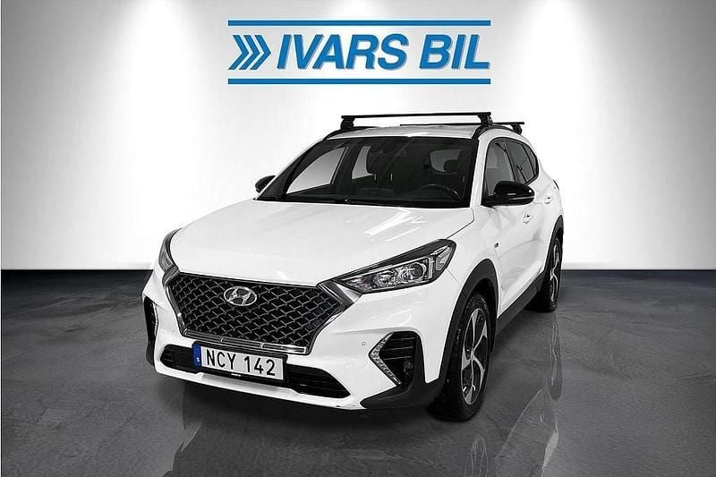 Vit Begagnad 2019 Hyundai Tucson N Line SUV | 229 000 kr (Marknadspris) - Bild 1/4