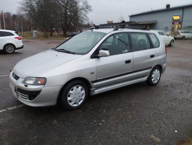 Silver Begagnad 2005 Mitsubishi Space Star Kombi | 27 500 kr (Bra pris) - Bild 1/4