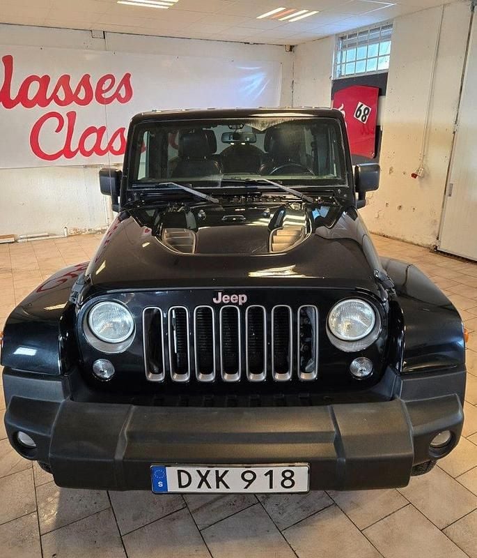 Begagnad Jeep Wrangler Unlimited 284 HK (208 kW) 2016 Svart SUV