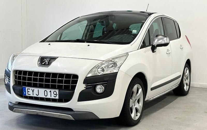 Begagnad Peugeot 3008 156 HK (114 kW) 2011 Vit Kombi