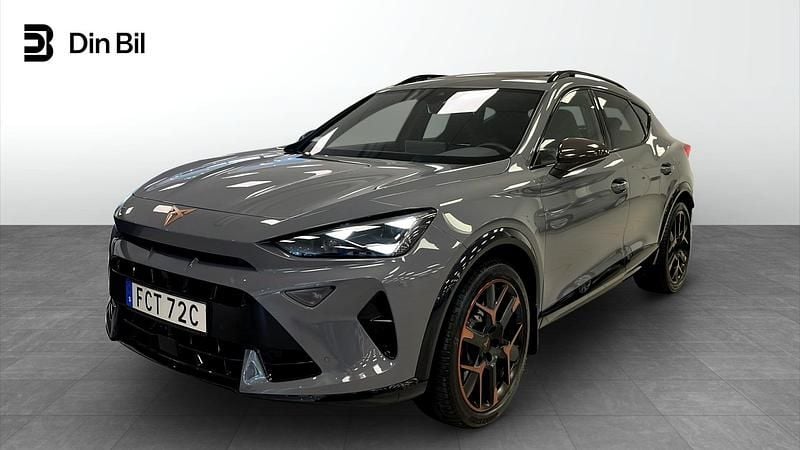 Grå Begagnad 2025 Cupra Formentor VZ SUV | 549 500 kr - Bild 1/4