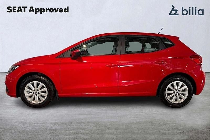 Röd Begagnad 2022 Seat Ibiza Style Halvkombi | 179 900 kr (Marknadspris) - Bild 1/3