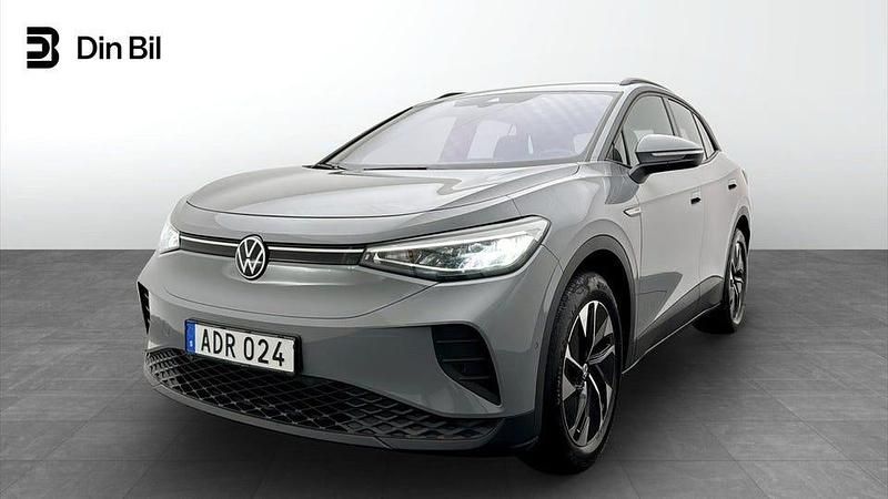 Grå Begagnad 2023 VW ID.4 Pro Performance SUV | 364 900 kr (Marknadspris) - Bild 1/4