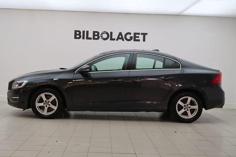Begagnad Volvo S60 Business Edition 150 HK (110 kW) 2016 Grå Sedan