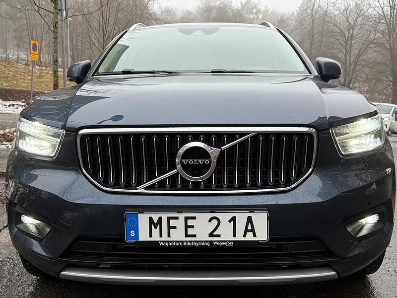 Begagnad Volvo XC40 262 HK (192 kW) 2020 Mörkblå SUV