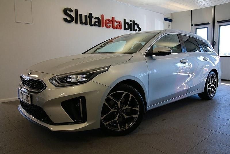 Grå Begagnad 2019 Kia Ceed Sportswagon GT-Line Kombi | 219 900 kr (Lite dyr) - Bild 1/4