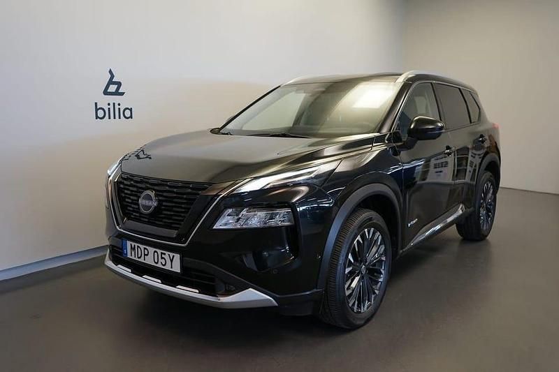 Svart Begagnad 2024 Nissan X-Trail Tekna SUV | 409 500 kr (Lite dyr) - Bild 1/3