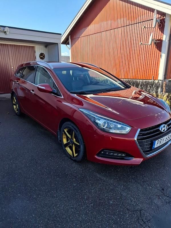 Begagnad Hyundai i40 141 HK (103 kW) 2016 Kombi