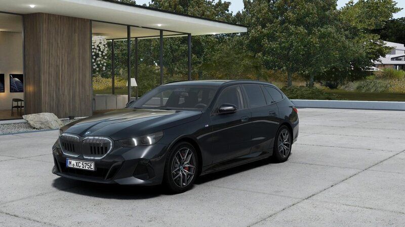 Grå/silver Ny 2024 BMW i5 Efficient Dynamics Sedan | 859 900 kr (Bra pris) - Bild 1/4