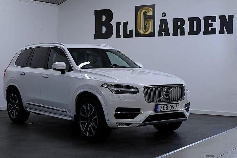 Vit Begagnad 2017 Volvo XC90 Inscription SUV | 429 900 kr (Marknadspris) - Bild 1/4