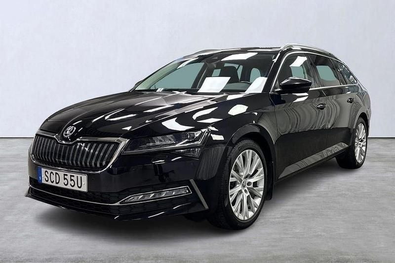 Svart Begagnad 2020 Skoda Superb Kombi | 189 000 kr (Superpris) - Bild 1/4