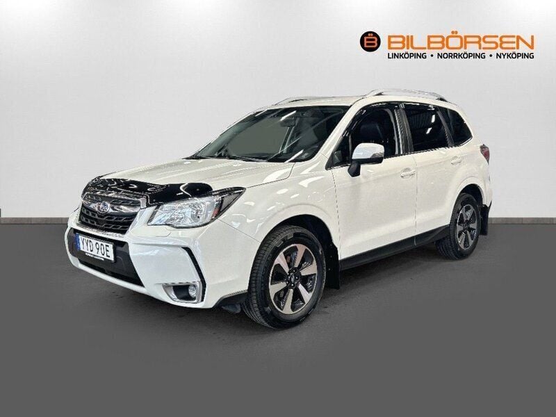 Vit Begagnad 2018 Subaru Forester SUV | 229 900 kr (Marknadspris) - Bild 1/4