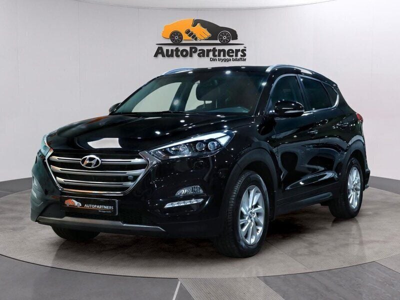 Svart Begagnad 2015 Hyundai Tucson SE SUV | 187 500 kr (Marknadspris) - Bild 1/4