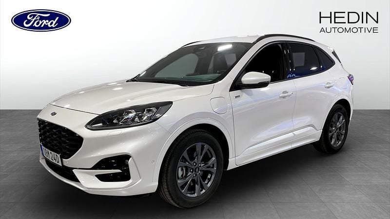 Vit Begagnad 2020 Ford Kuga ST-Line SUV | 219 900 kr (Marknadspris) - Bild 1/4