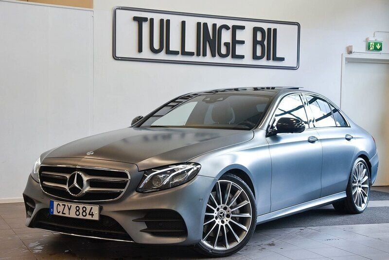 Grå Begagnad 2017 Mercedes E400 AMG Sedan | 369 900 kr (Lite dyr) - Bild 1/4