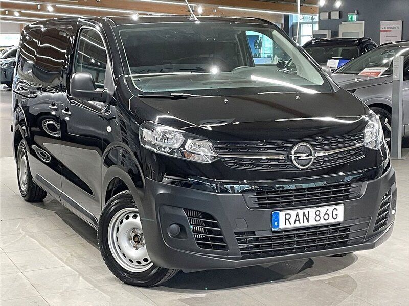 Svart Begagnad 2023 Opel Vivaro Business Van | 359 800 kr (Lite dyr) - Bild 1/4