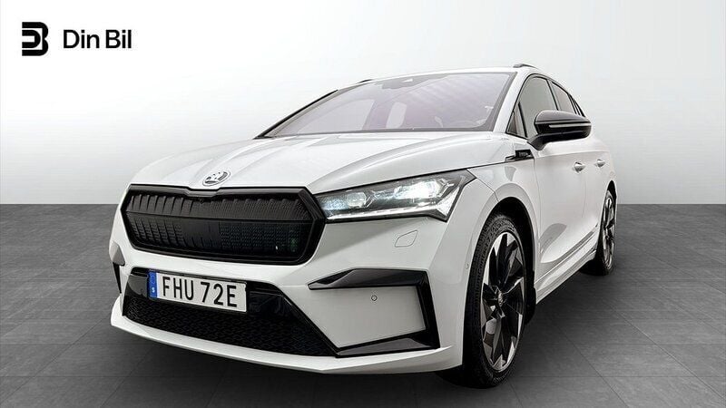 Vit Begagnad 2023 Skoda Enyaq iV SportLine SUV | 464 900 kr (Bra pris) - Bild 1/4