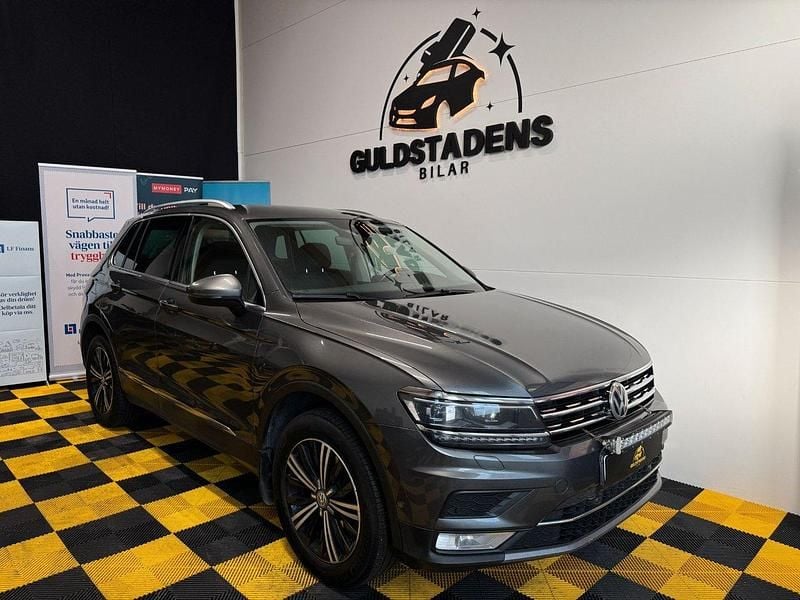 Silver Begagnad 2017 VW Tiguan GT SUV | 164 900 kr (Dyr) - Bild 1/4