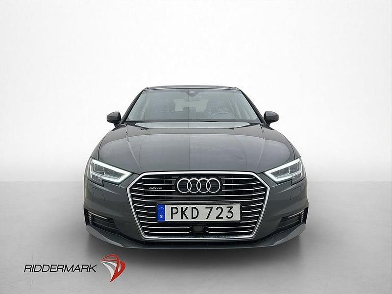 Begagnad Audi A3 Ambition 204 HK (150 kW) 2017 Grå