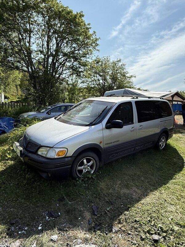 Grå Begagnad 2003 Chevrolet Trans Sport Sport Minibuss | 6 000 kr - Bild 1/4