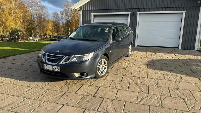 Blå Begagnad 2010 Saab 9-3 Linear Kombi | 29 900 kr (Marknadspris) - Bild 1/4