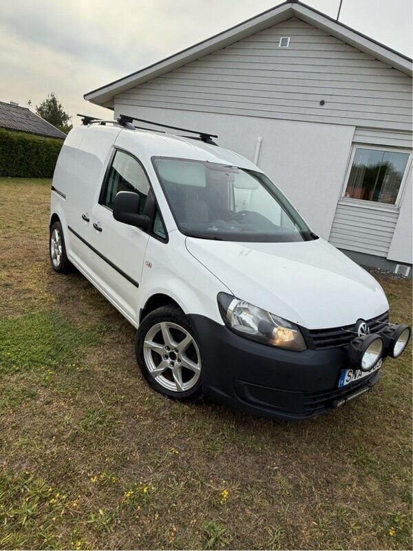 Vit Begagnad 2013 VW Caddy Minibuss | 38 500 kr (Bra pris) - Bild 1/4
