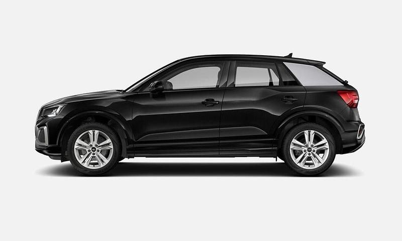Svart Ny 2026 Audi Q2 SUV | 354 500 kr - Bild 1/3