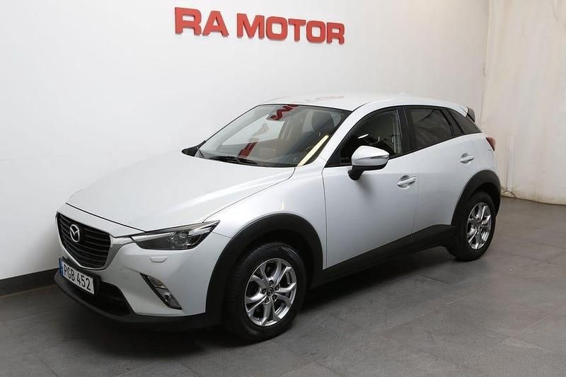 Vit Begagnad 2016 Mazda CX-3 Vision SUV | 169 900 kr (Lite dyr) - Bild 1/3
